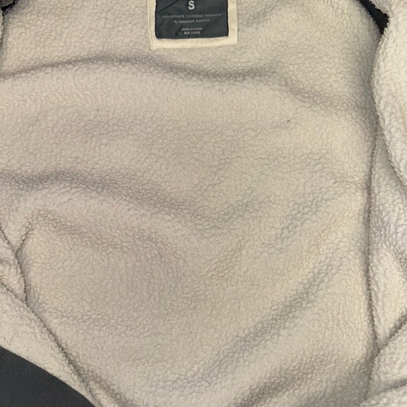 Campus Heritage Gray and Red Ohio State Hoodie - Picture 5 of 9